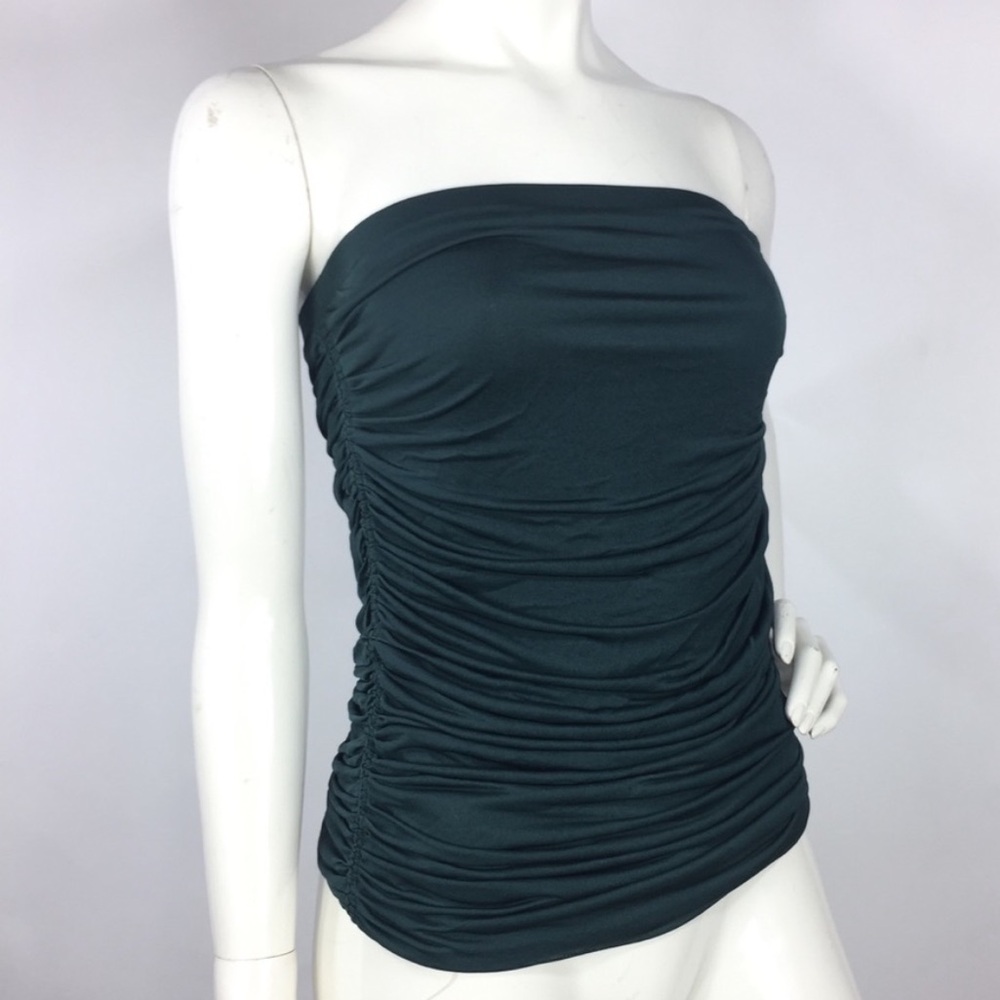 💙Halston Heritage // Ruched Strapless Top💙